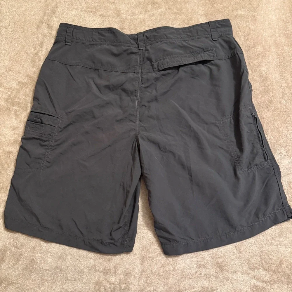 The North Face Mens Grey Nylon Hiking Cargo Shorts Size 38